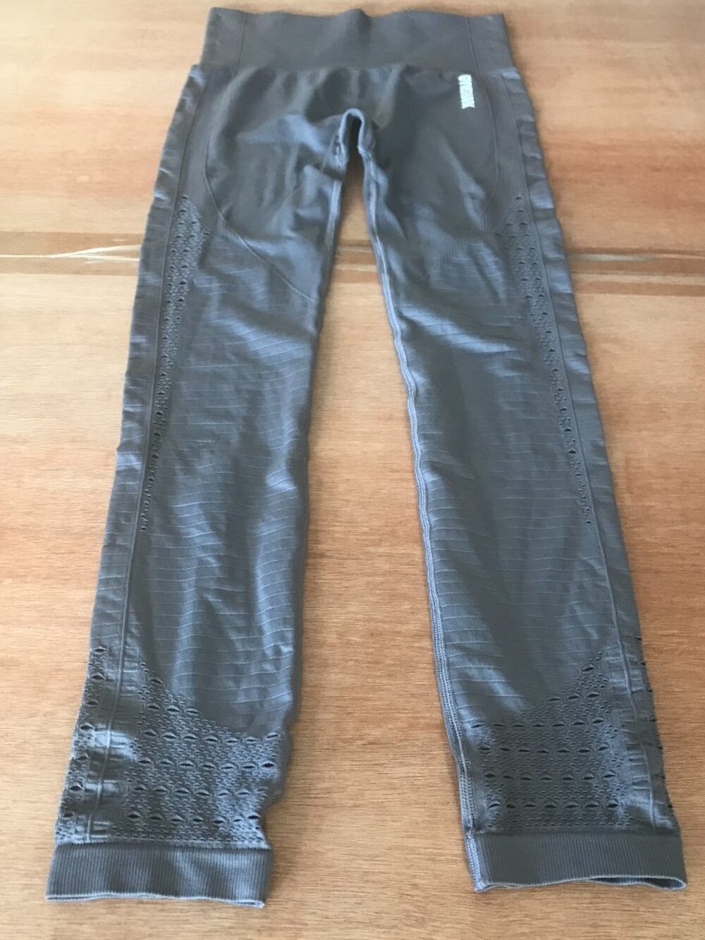 Gymshark Seamless Athletic Leggings Women XXS Gray Eyelet Cutout Athleisure